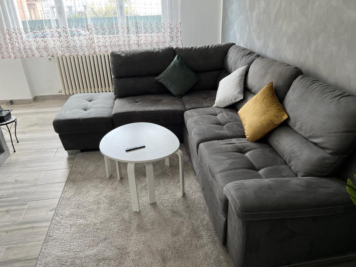 Casa Di Afi, Perfect For 4 - Kitchen - Parking - Netflix Appartement Arona Buitenkant foto