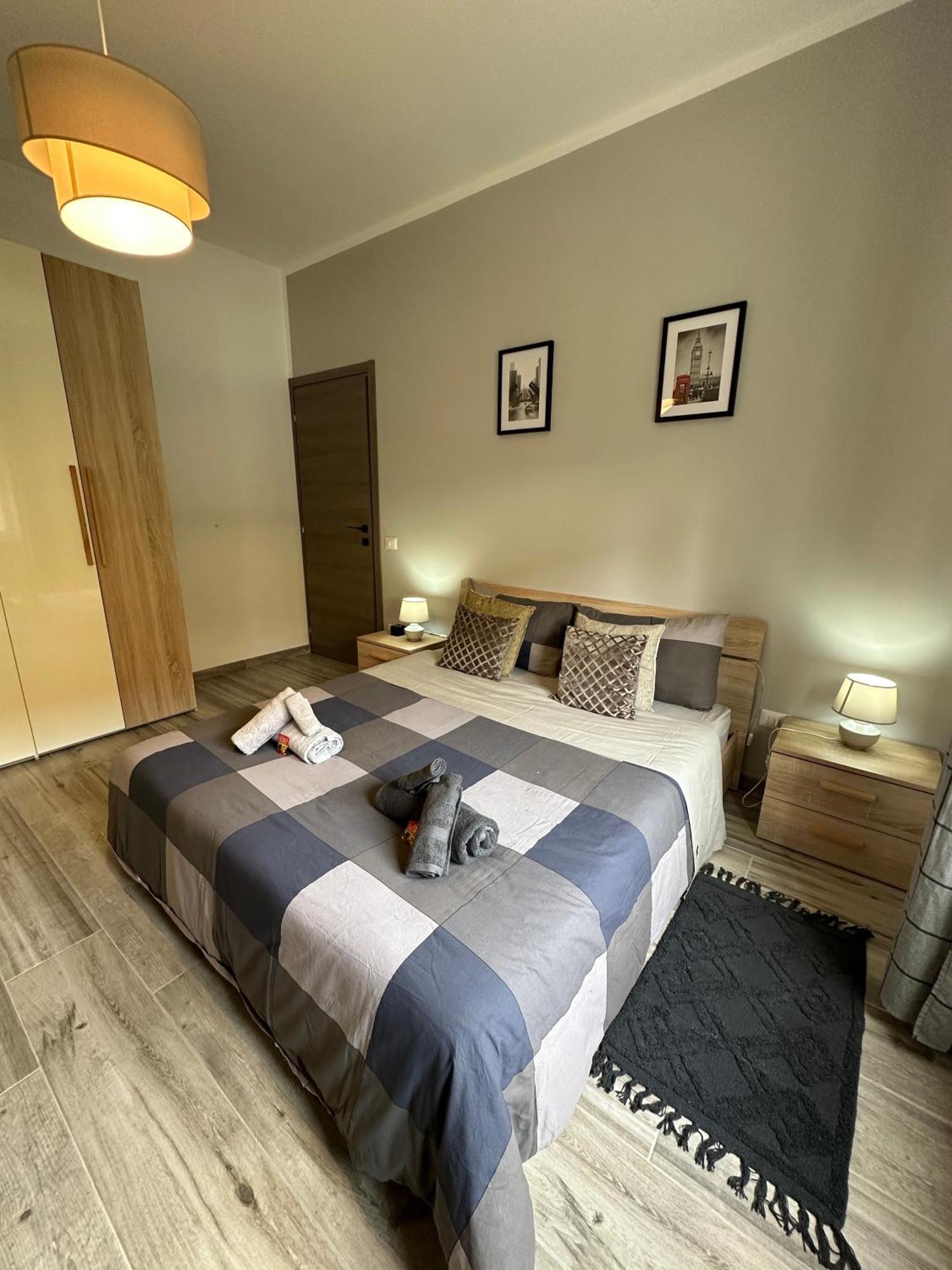 Casa Di Afi, Perfect For 4 - Kitchen - Parking - Netflix Appartement Arona Buitenkant foto
